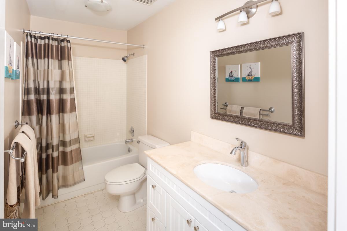 10 Llanfair Road, Unit 12 Ardmore, PA 19003 - Photo 23 of 28