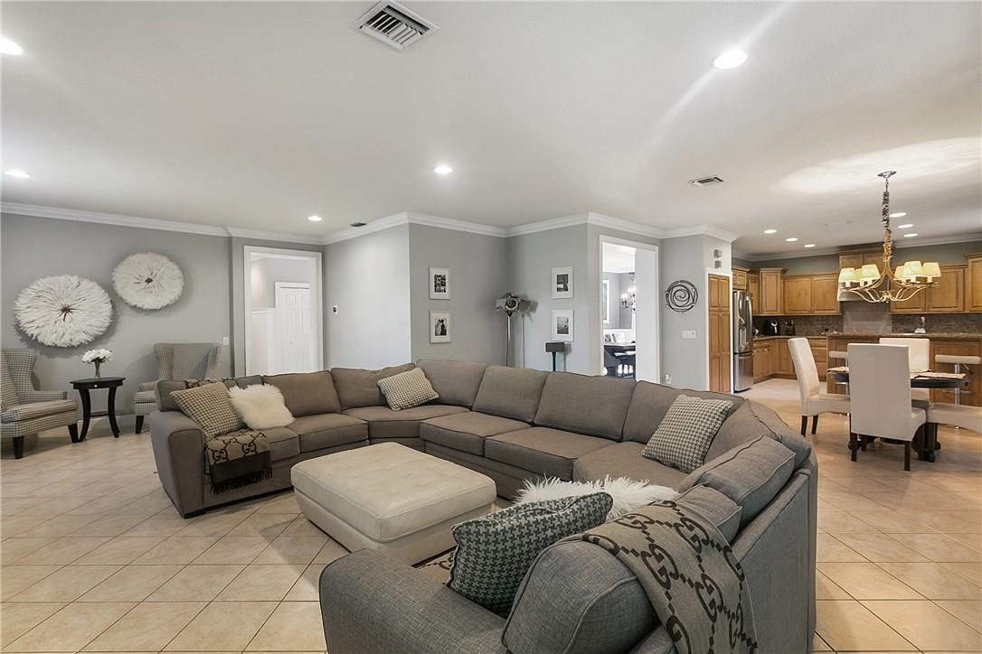 1647 Blue Jay Circle Fort Lauderdale, FL 33327 - Photo 14 of 35 Photo 14