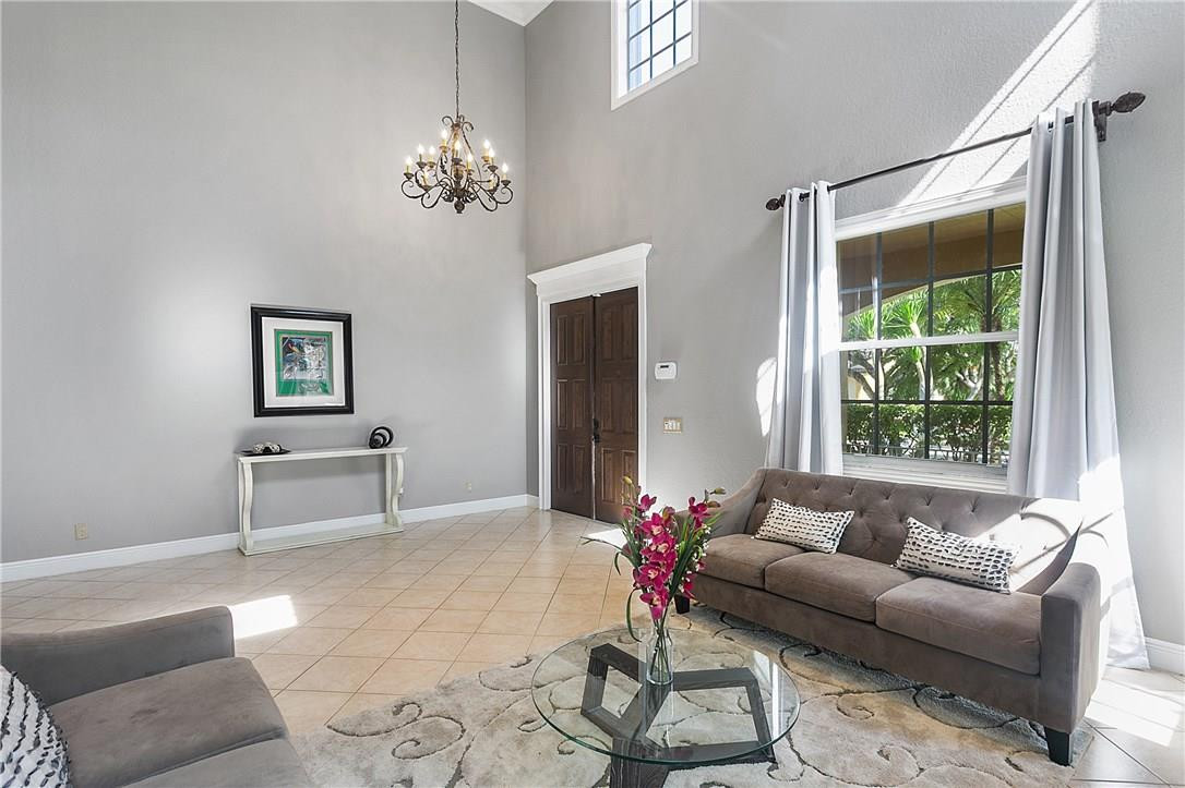 1647 Blue Jay Circle Fort Lauderdale, FL 33327 - Photo 6 of 35 Photo 6