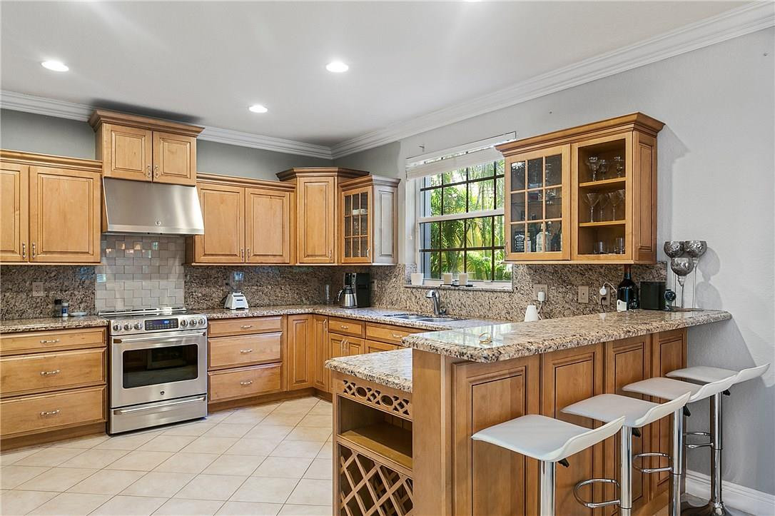 1647 Blue Jay Circle Fort Lauderdale, FL 33327 - Photo 10 of 35 Photo 10