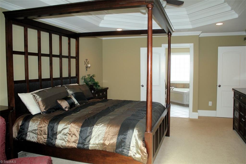 2185 Rossmore Road Clemmons, NC 27012 - Photo 16 of 30 Master Bedroom