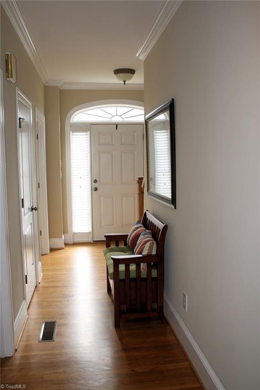 2185 Rossmore Road Clemmons, NC 27012 - Photo 3 of 30 Foyer