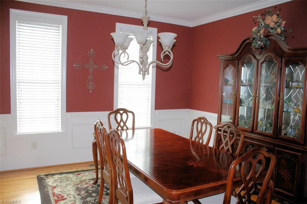 2185 Rossmore Road Clemmons, NC 27012 - Photo 5 of 30 Dining Room