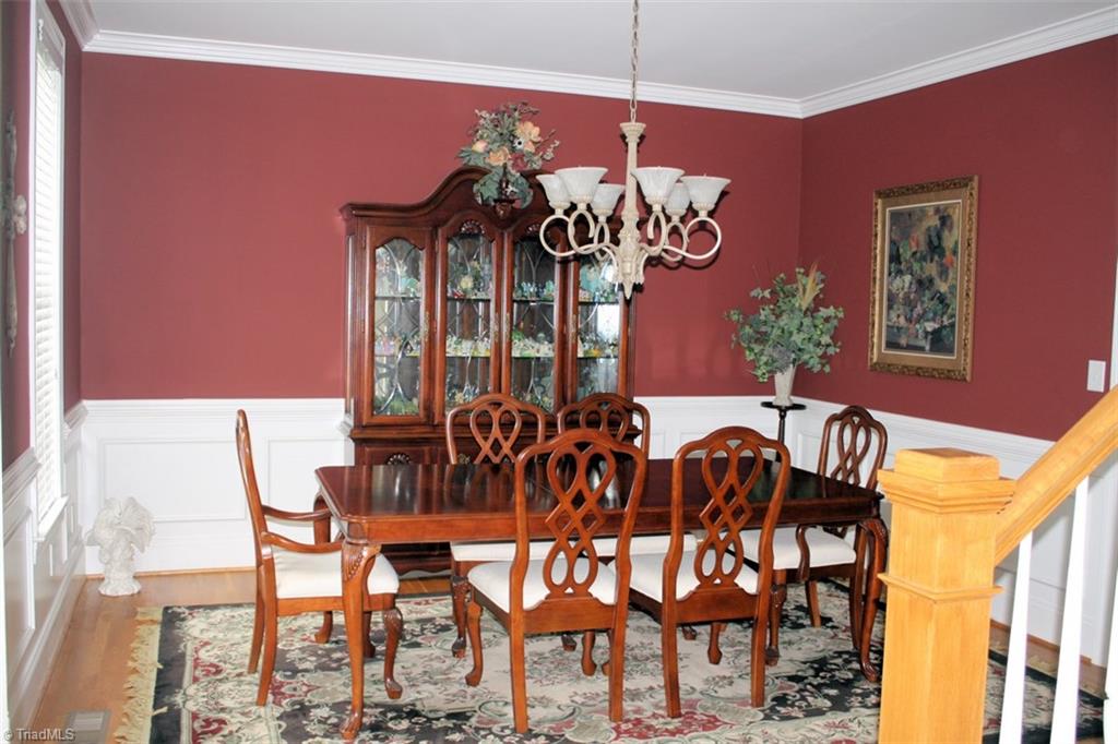 2185 Rossmore Road Clemmons, NC 27012 - Photo 6 of 30 Dining Room