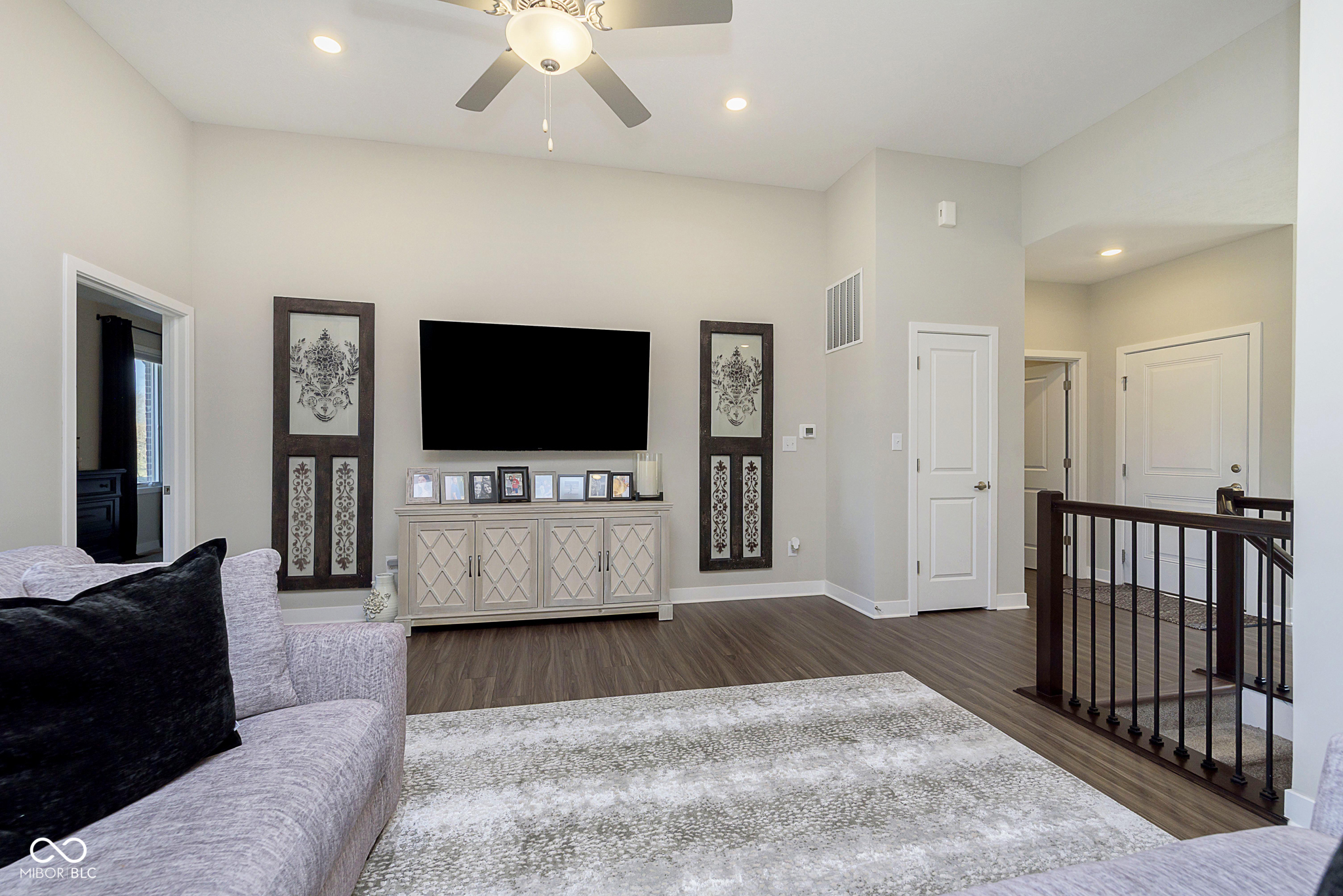 11584 Glen Ridge Circle Fishers, IN 46037 - Photo 8 of 28 Gallery Image 8