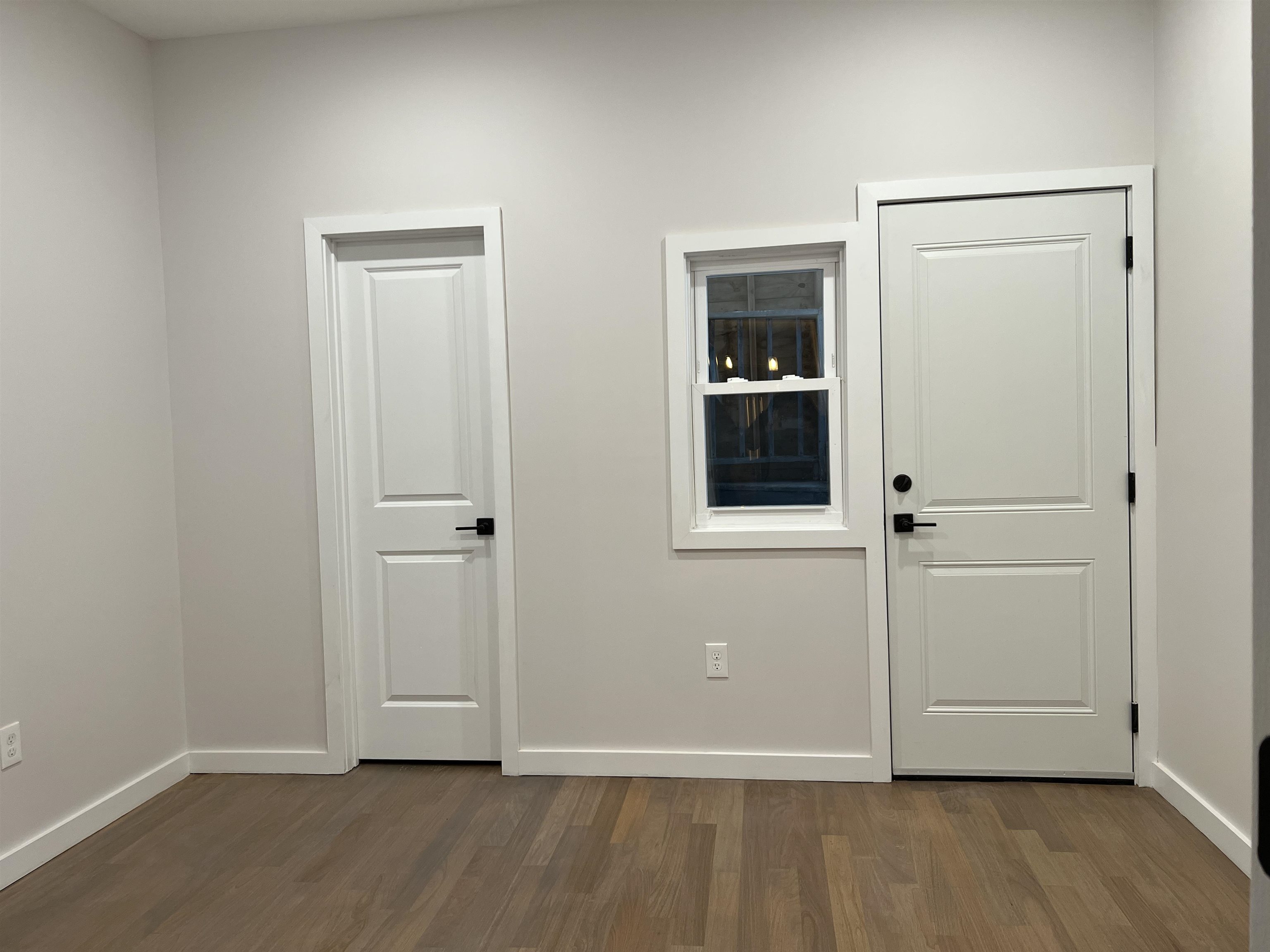 107 Magazine Street, Unit 2R Newark, NJ 07105 - Photo 28 of 40