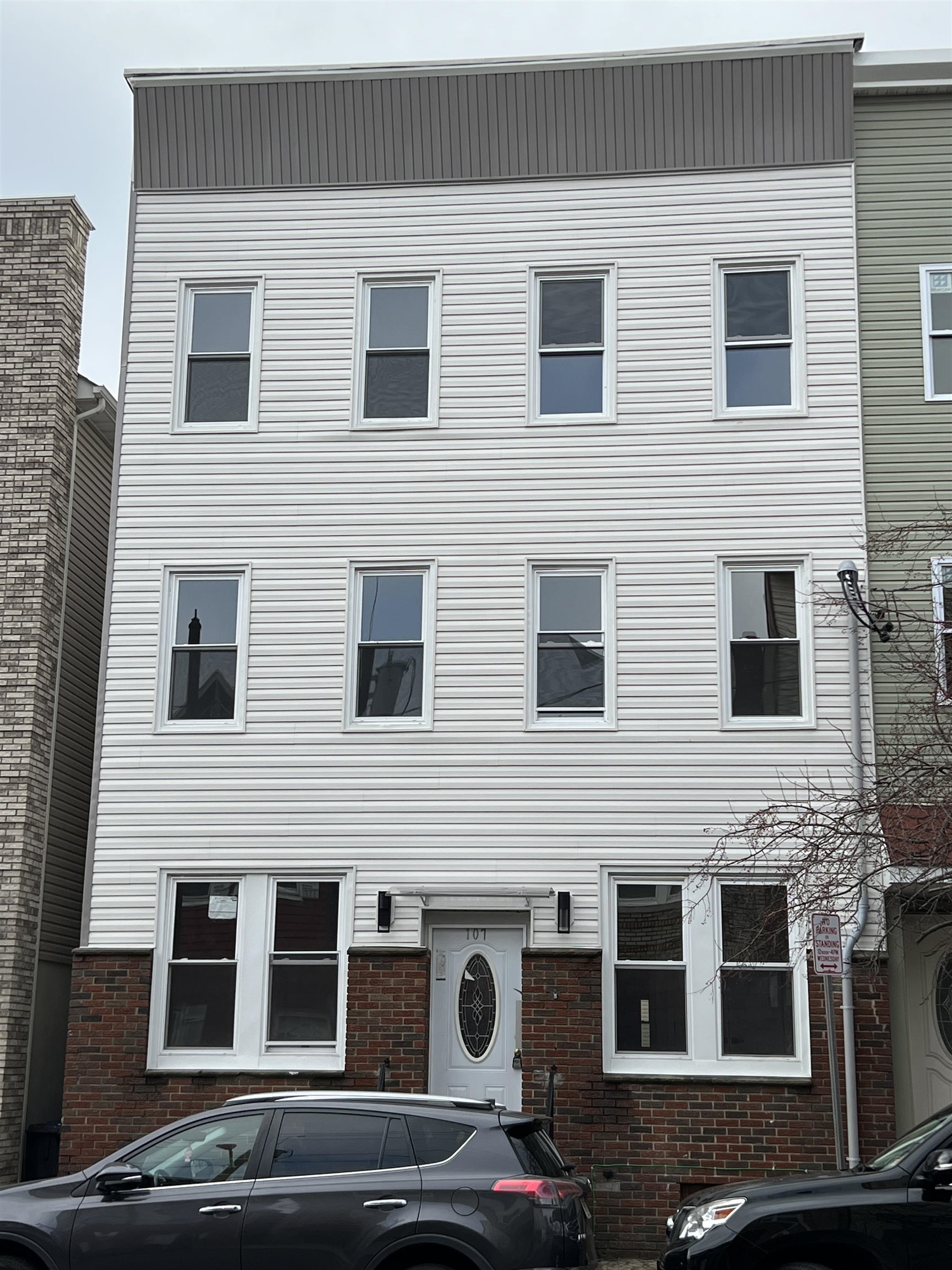 107 Magazine Street, Unit 2R Newark, NJ 07105 - Photo 38 of 40