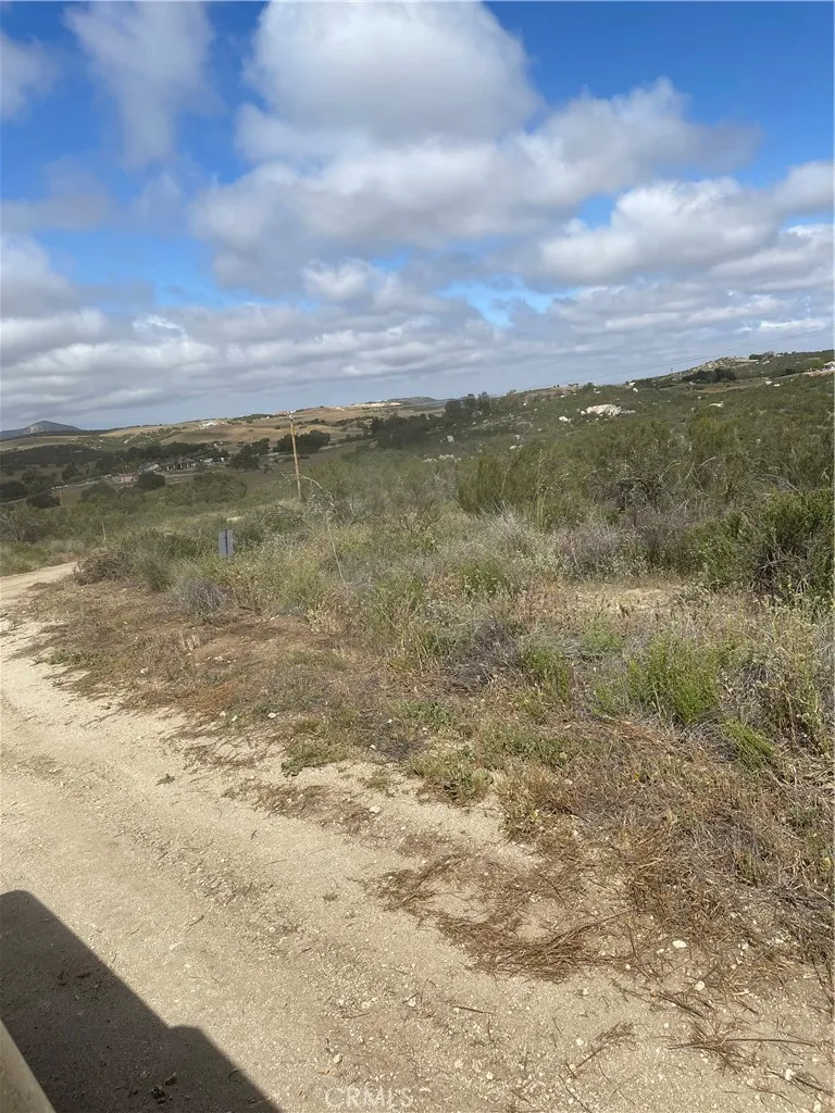 47 Sable Hemet, CA 92544 - Photo 5 of 11 a view of an ocean