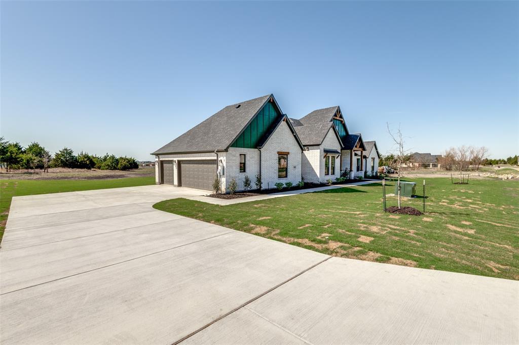 820 Evergreen Way Nevada, TX 75173 - Photo 35 of 37 a view of a house with a big yard