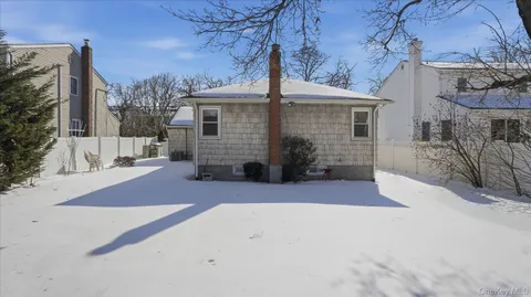 $700,000 | 2761 Preston Place, North Bellmore, NY 11710