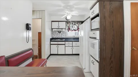 $700,000 | 2761 Preston Place, North Bellmore, NY 11710