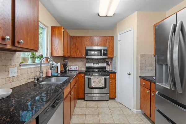 $365,000 | 609 Wild Briar Cove, Cedar Park, TX 78613