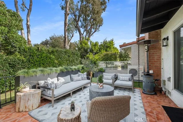 $2,599,000 | 358 Vista Madera, Newport Beach, CA 92660