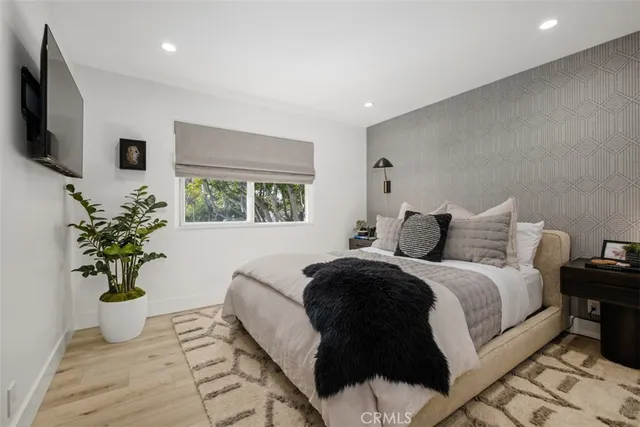 $2,599,000 | 358 Vista Madera, Newport Beach, CA 92660