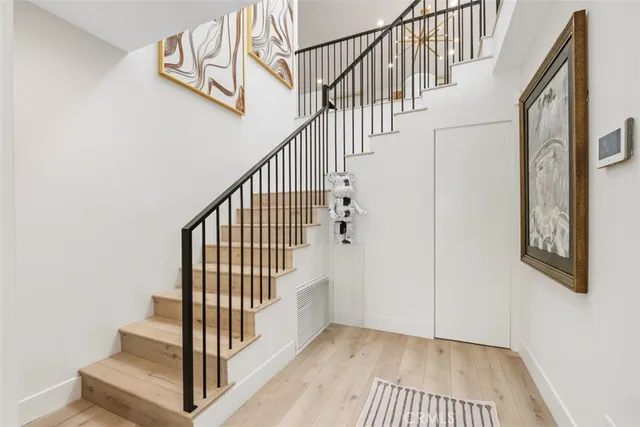 $2,599,000 | 358 Vista Madera, Newport Beach, CA 92660