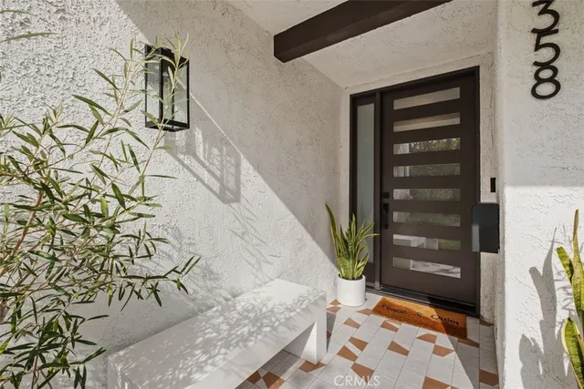 $2,599,000 | 358 Vista Madera, Newport Beach, CA 92660