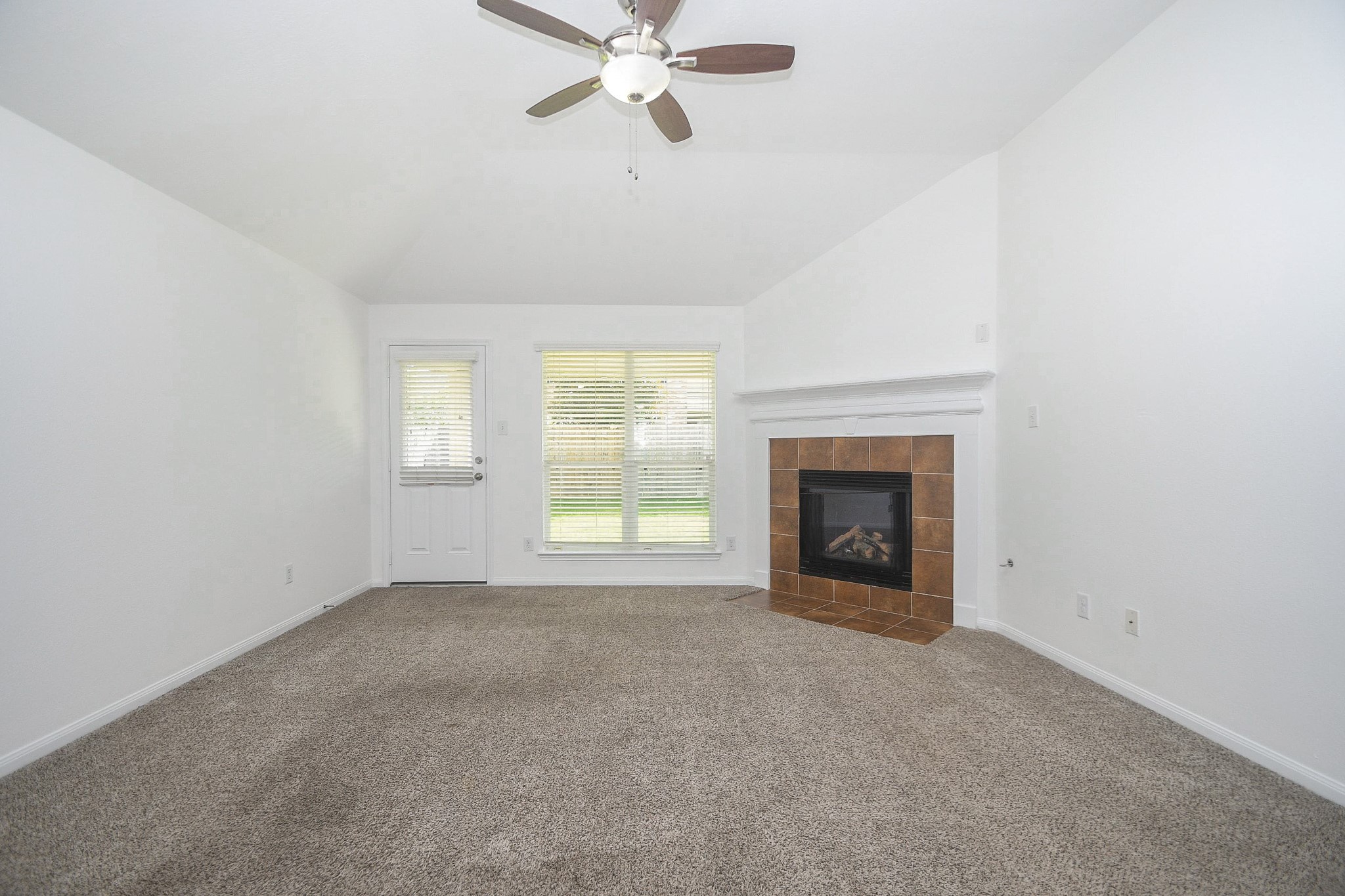 25038 Tancy Ranch Court Katy, TX 77494 - Photo 10 of 41