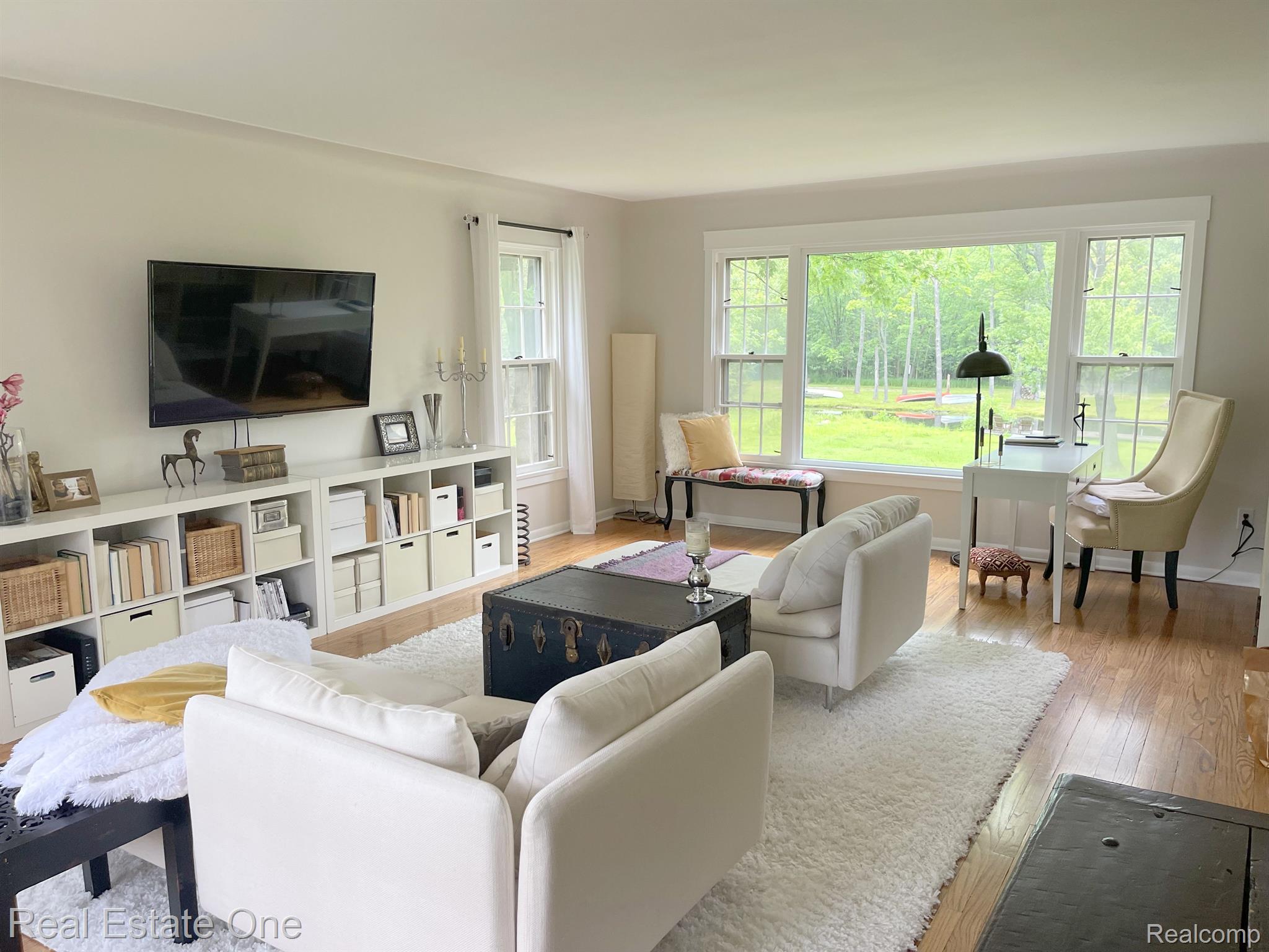 4840 Arrowhead Road West Bloomfield, MI 48323 - Photo 10 of 37