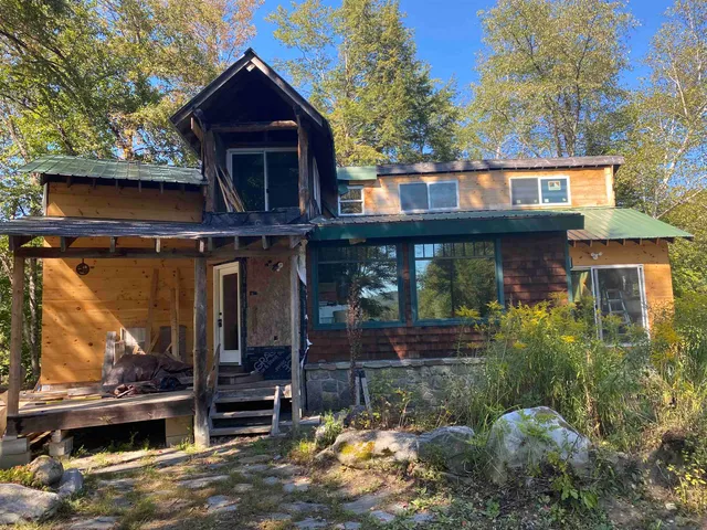 $415,000 | 696 Vermont Rte 100, Ludlow, VT 05149