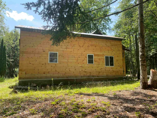 $415,000 | 696 Vermont Rte 100, Ludlow, VT 05149