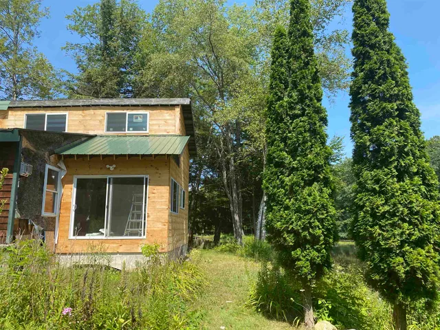 $415,000 | 696 Vermont Rte 100, Ludlow, VT 05149