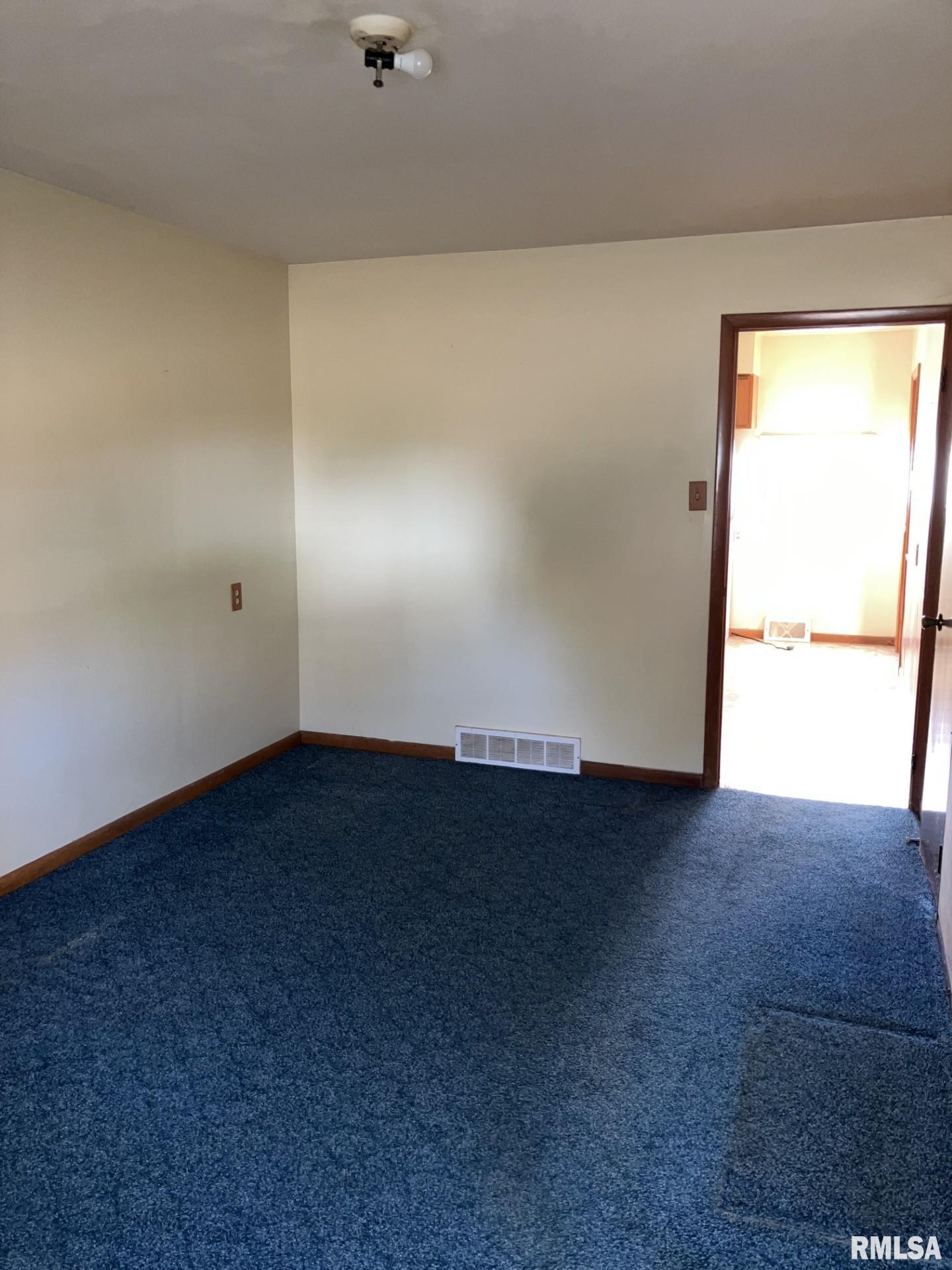 265 West Maple Street Roseville, IL 61473 - Photo 15 of 24