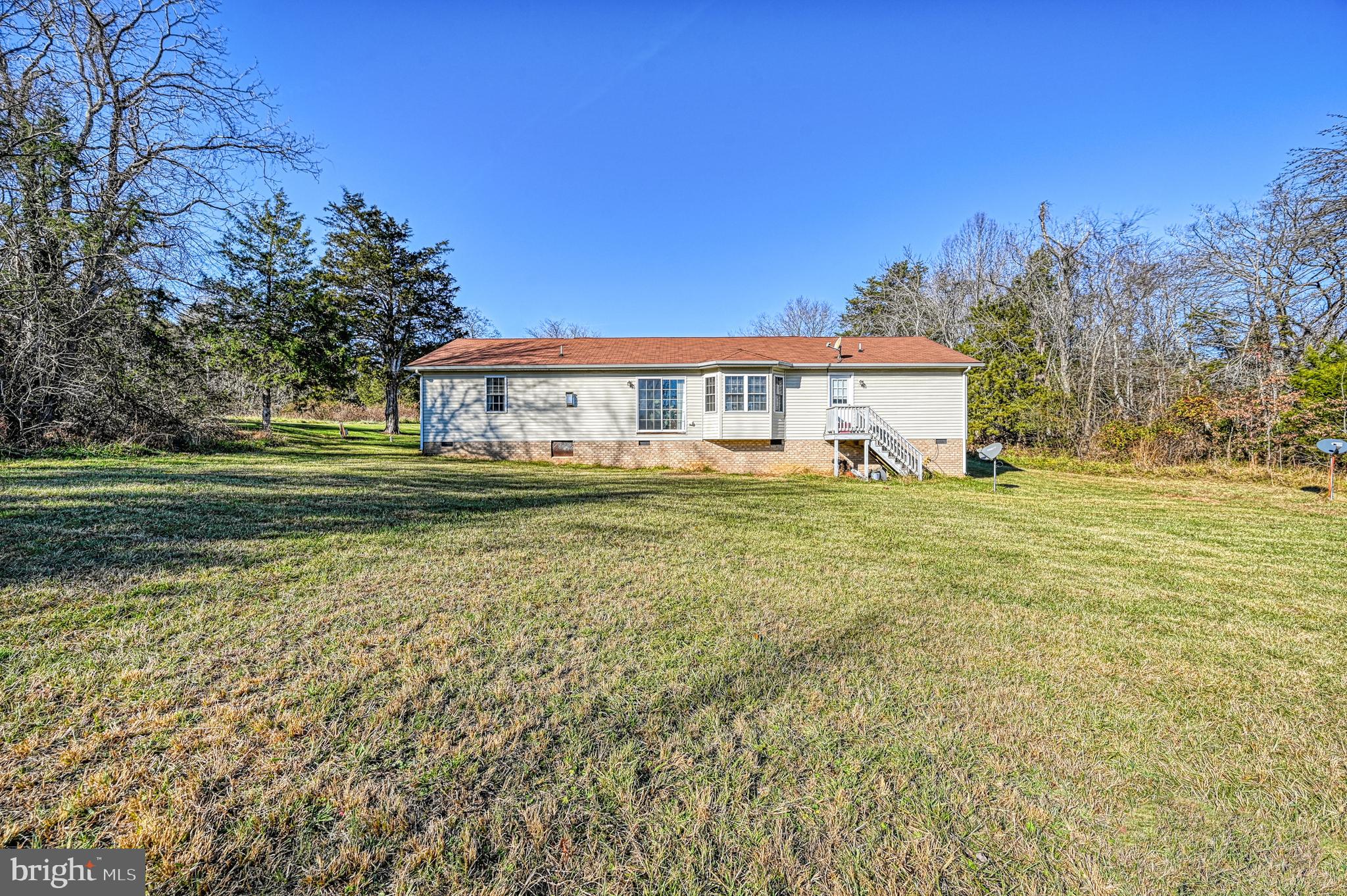 628 Carter Road Louisa, VA 23093 - Photo 3 of 43