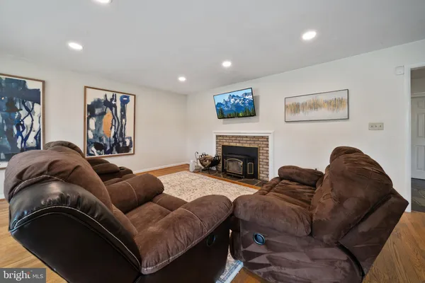 $569,000 | 104 Neptune Drive, Newark, DE 19711