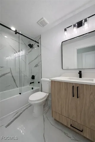 $1,945 | 3018 Northeast 1st Place, Cape Coral, FL 33909