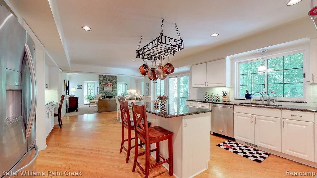 1627 Wakefield Court Rochester Hills, MI 48306 - Photo 10 of 35