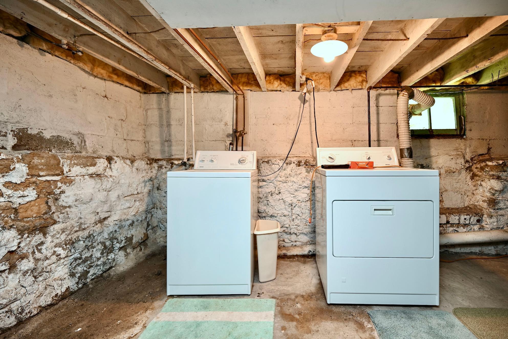 653 Johnson Street Winona, MN 55987 - Photo 17 of 24