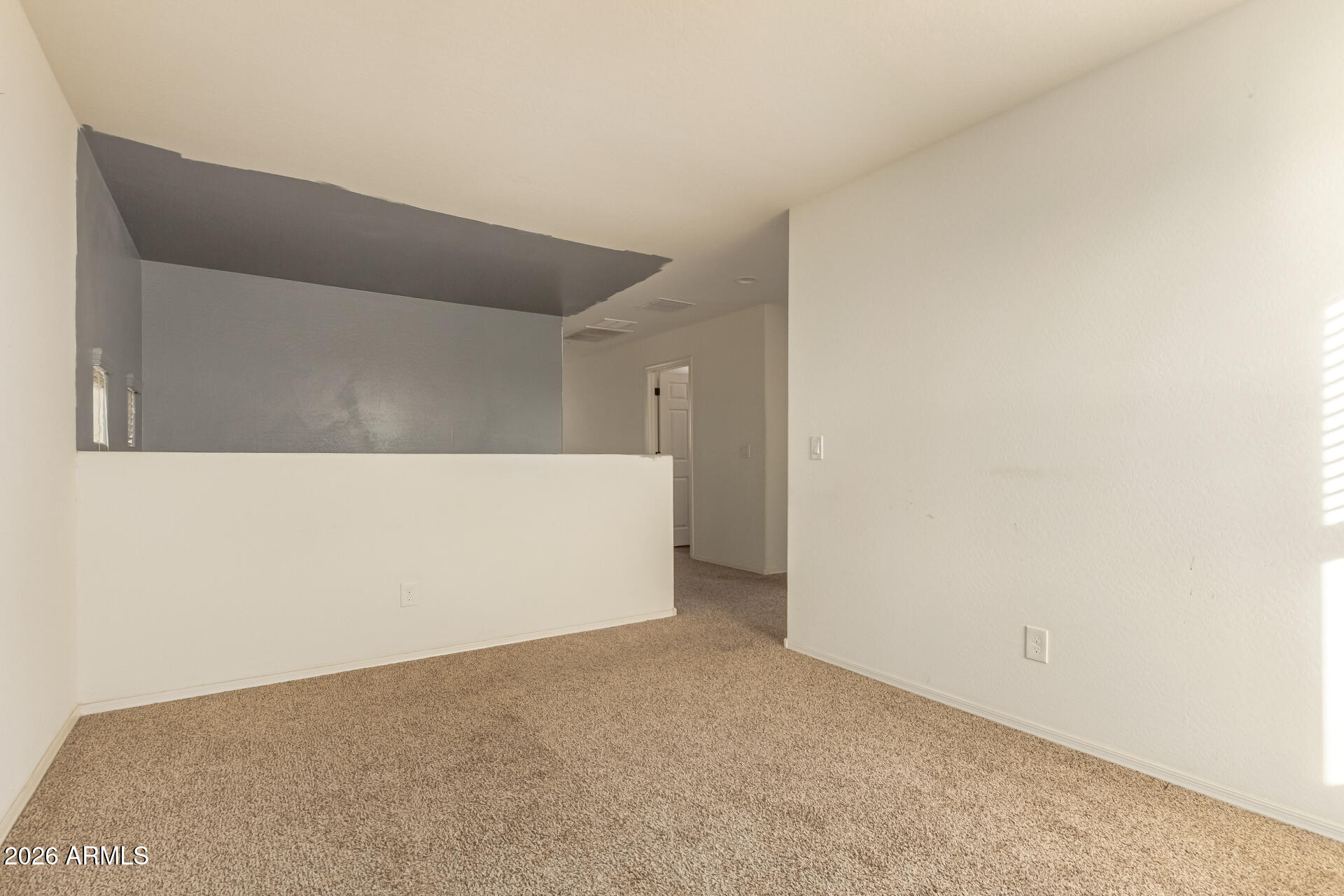 6203 West Evergreen Road Glendale, AZ 85302 - Photo 18 of 32 a view of an empty room
