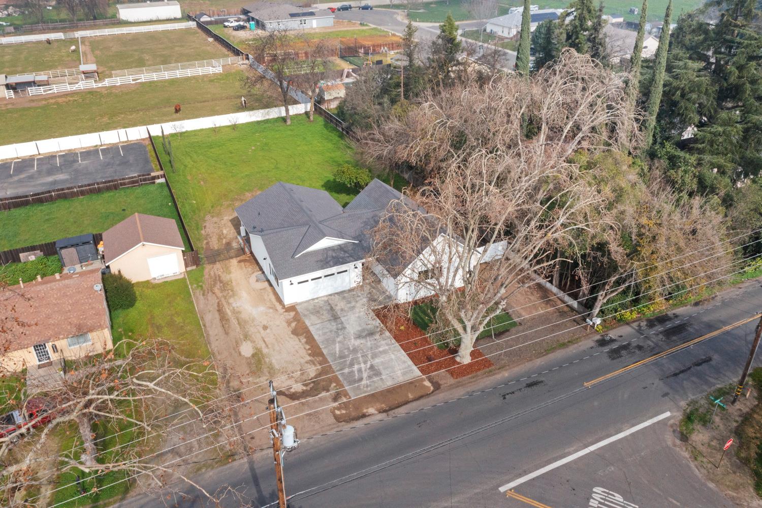 4449 East Zeering Road Denair, CA 95316 - Photo 37 of 44