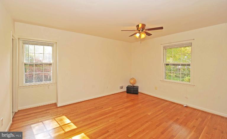 1905 Old Stage Road Alexandria, VA 22308 - Photo 14 of 30 Bedroom (Master)