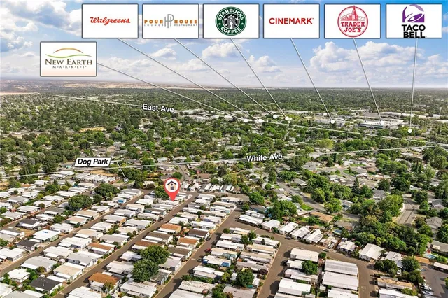 a view of a livingroom with furniture