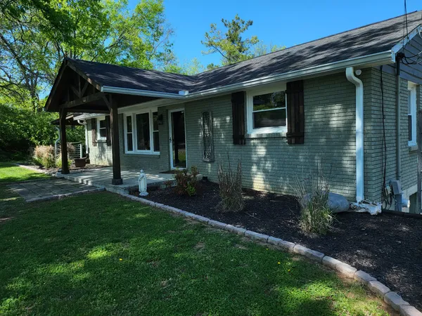 $2,050 | 304 Dorr Drive, Goodlettsville, TN 37072