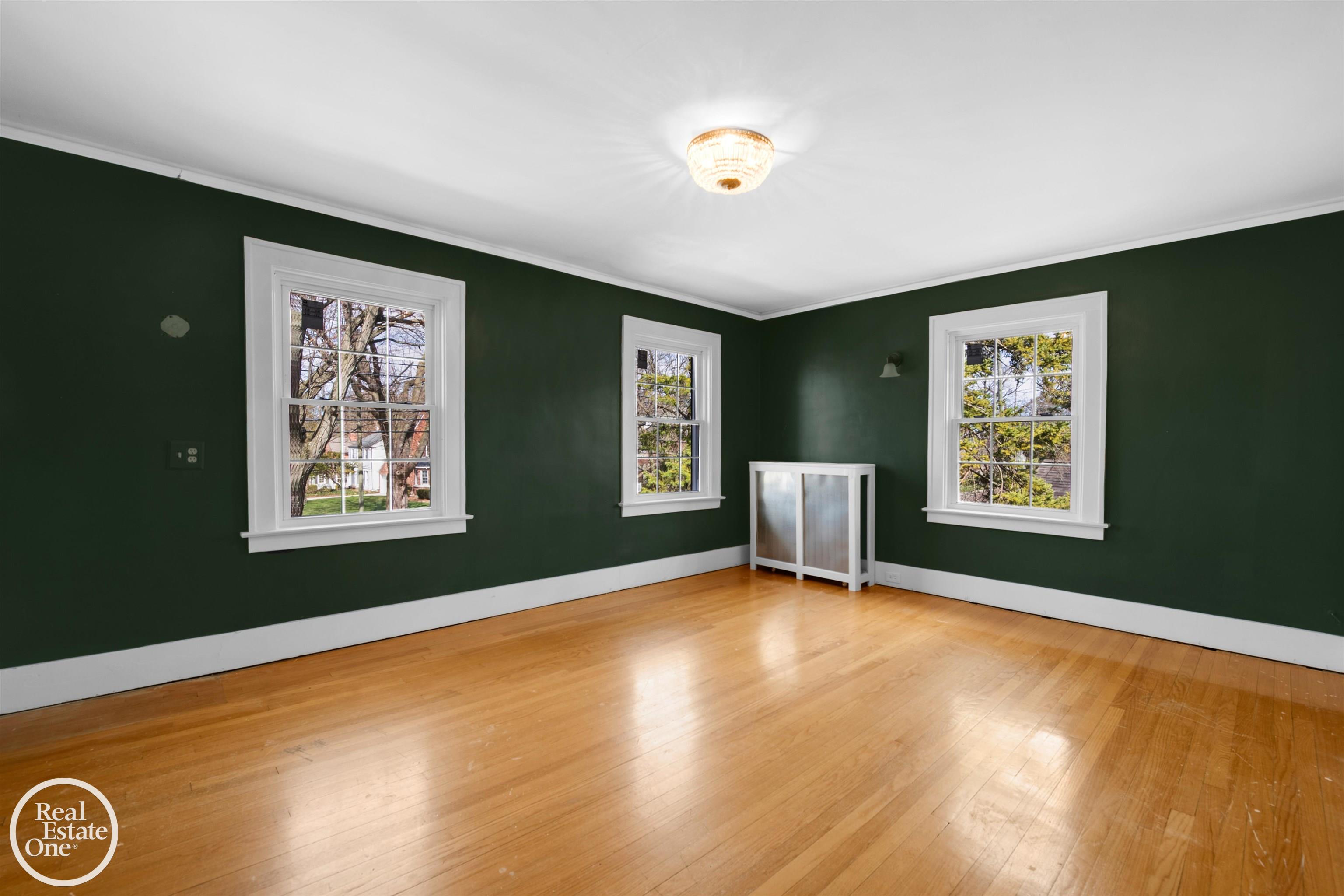 71 Moross Road Grosse Pointe, MI 48236 - Photo 30 of 48 50141643-B13FEE48-7ADD-41F6-8765-2C1C437B368C.JPG