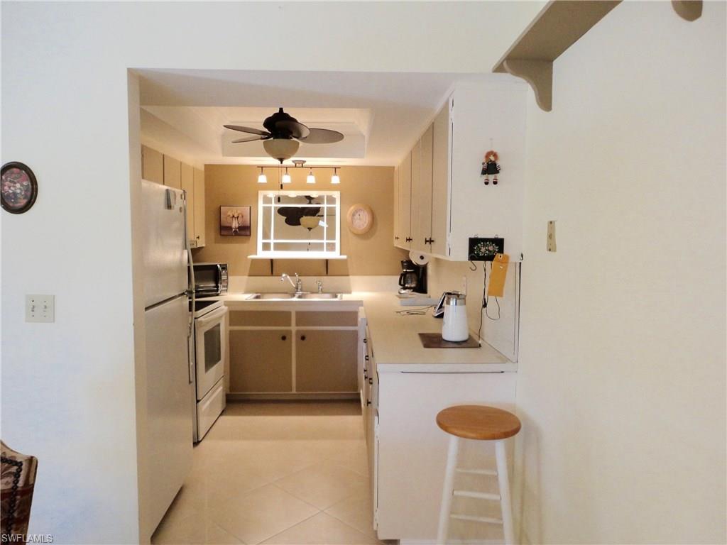 156 Harrison Road, Unit J2 Naples, FL 34112 - Photo 5 of 22 Gallery Image 5