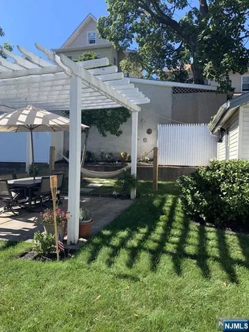 $3,500 | 15 Hackensack Street, East Rutherford, NJ 07073