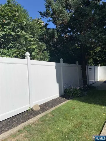 $3,500 | 15 Hackensack Street, East Rutherford, NJ 07073