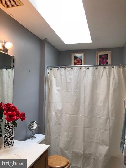 18016 Red Rocks Drive Germantown, MD 20874 - Photo 11 of 27 Bath