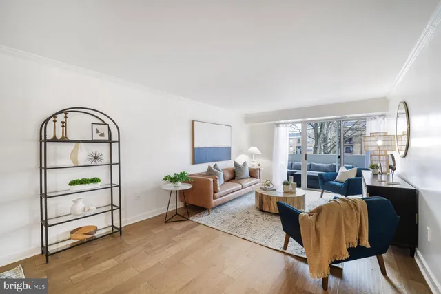 $339,999 | 700 7th Street Southwest, Unit 113, Washington, DC 20024