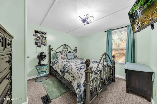 $239,900 | 145 Pine Crest Drive, Maynardville, TN 37807