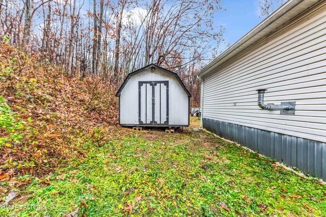 $239,900 | 145 Pine Crest Drive, Maynardville, TN 37807