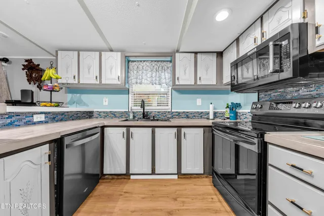 $239,900 | 145 Pine Crest Drive, Maynardville, TN 37807