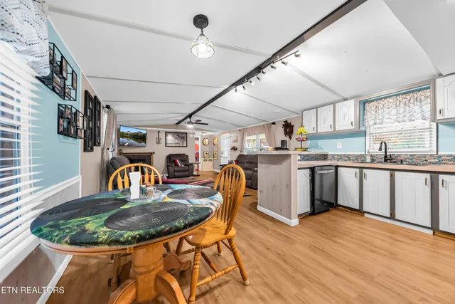 $239,900 | 145 Pine Crest Drive, Maynardville, TN 37807