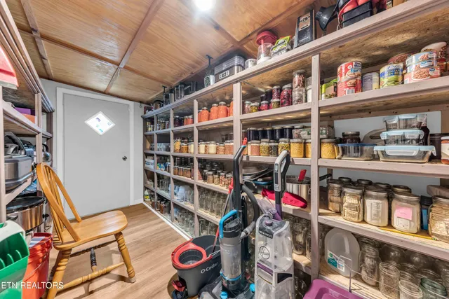 $239,900 | 145 Pine Crest Drive, Maynardville, TN 37807