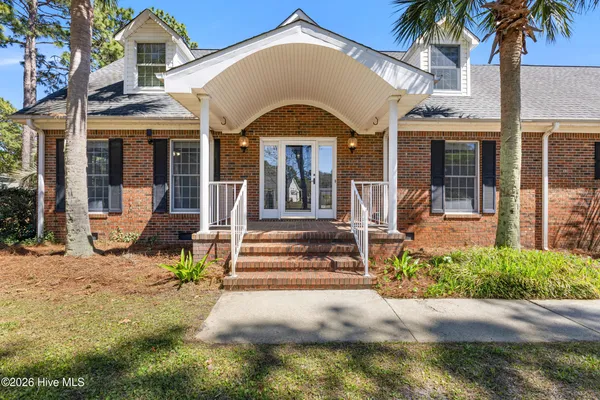 $740,000 | 137 River Oaks Drive, Wilmington, NC 28412