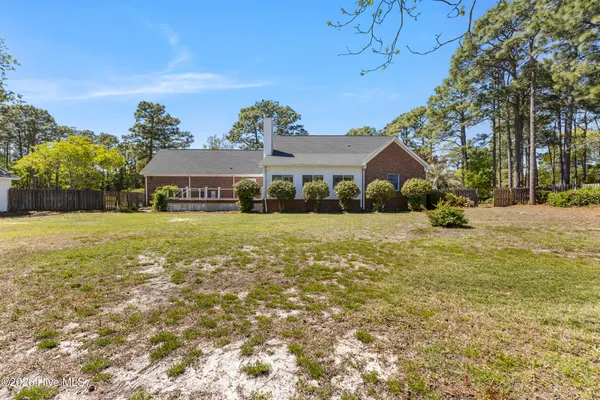 $740,000 | 137 River Oaks Drive, Wilmington, NC 28412
