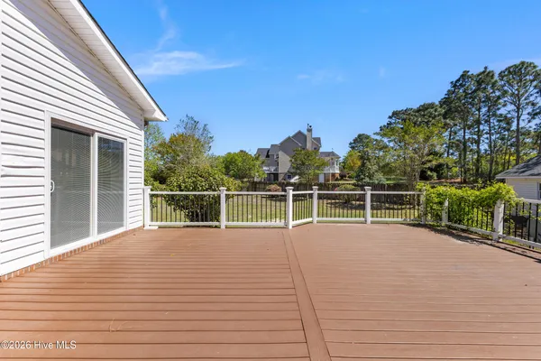 $740,000 | 137 River Oaks Drive, Wilmington, NC 28412